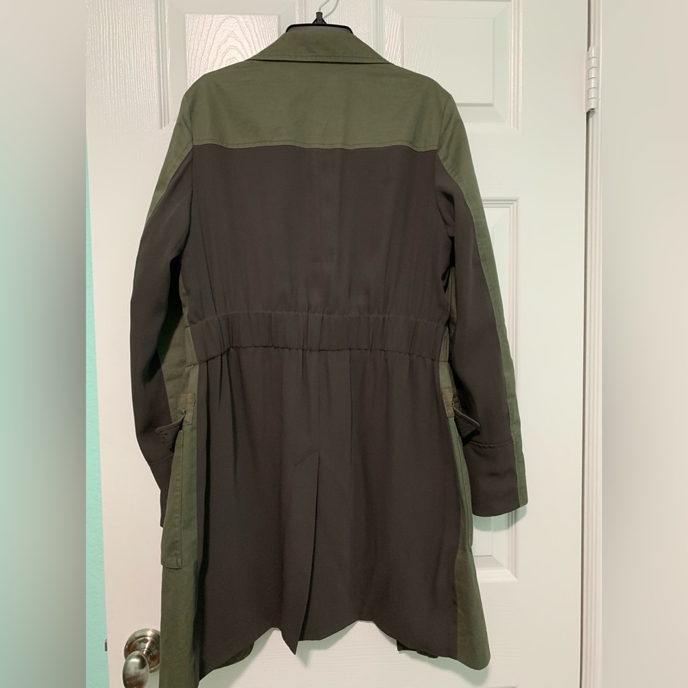 Elie Tahari Spring/ Fall Coat With Elastic Waist … - image 3